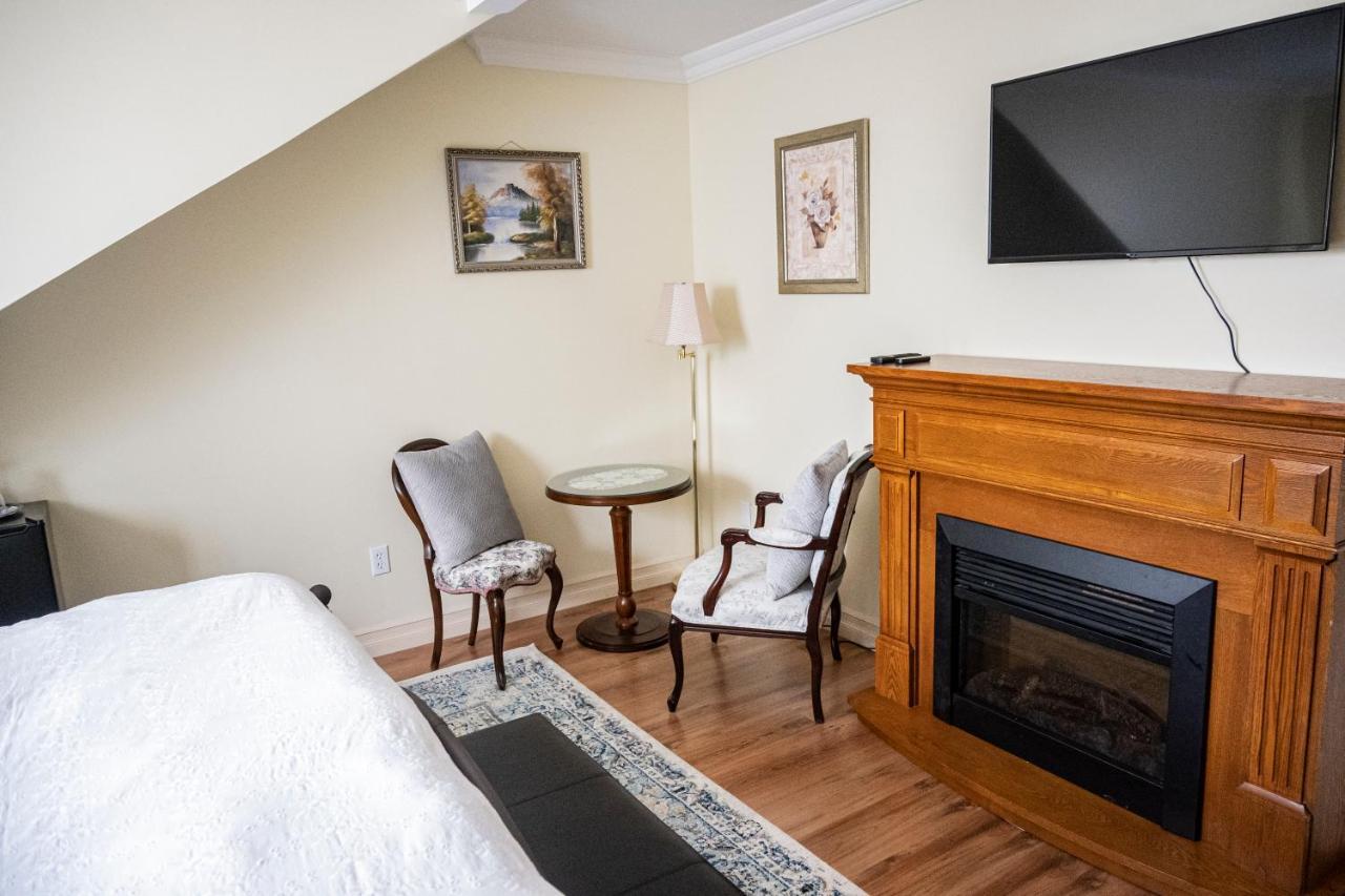 Belle View Manor Inn Harbour Grace Екстер'єр фото