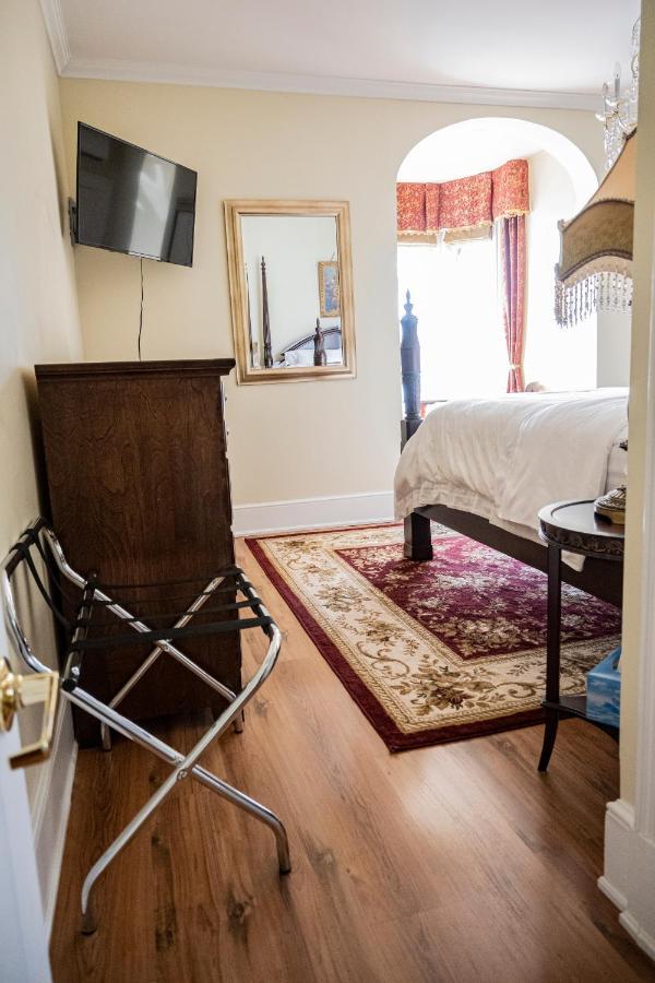 Belle View Manor Inn Harbour Grace Екстер'єр фото